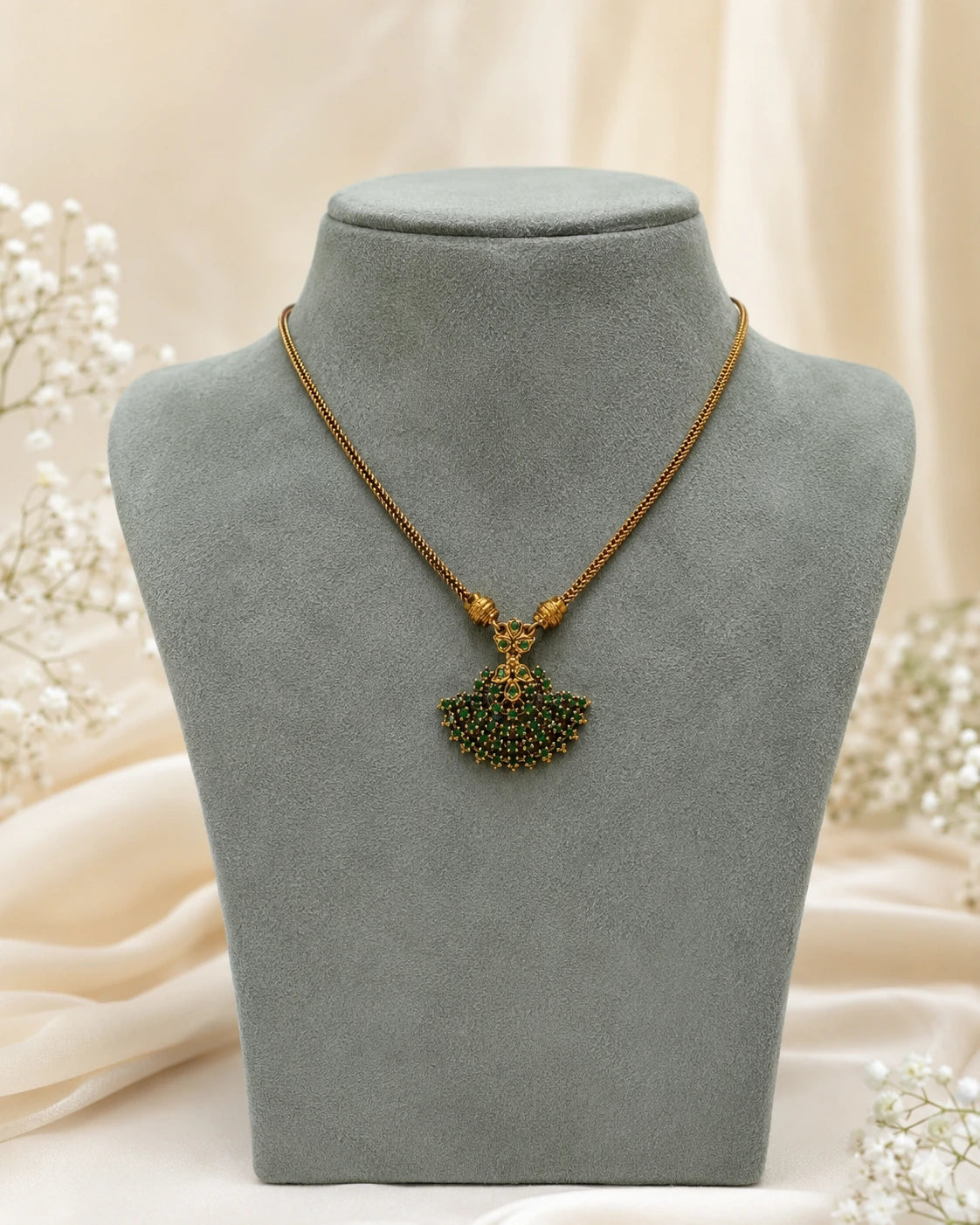 Ruby Green Fan Pendant Necklace