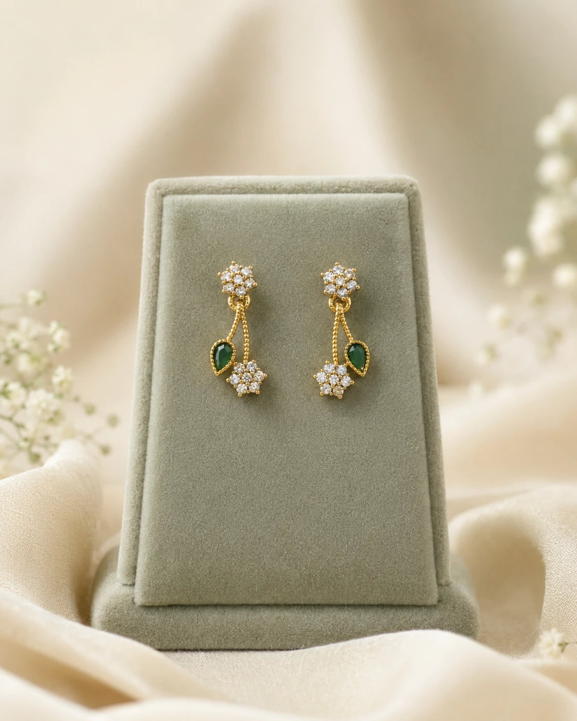 Emerald Floral Vine Necklace