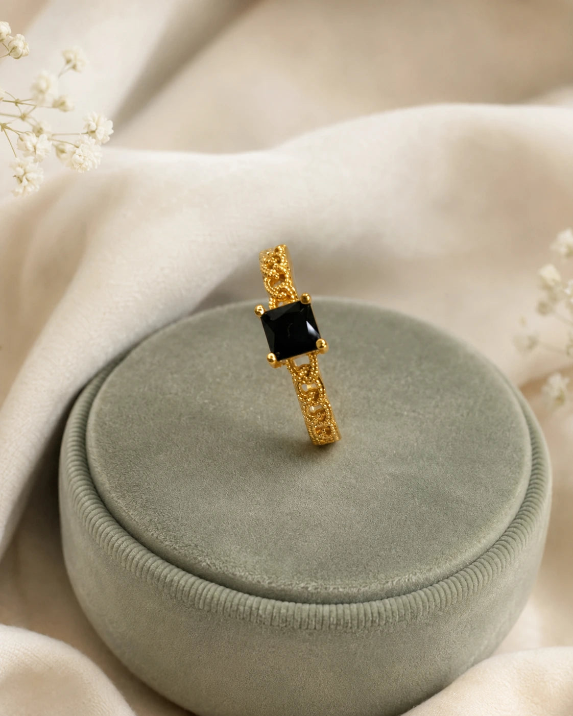 Emerald Square Stone Ring