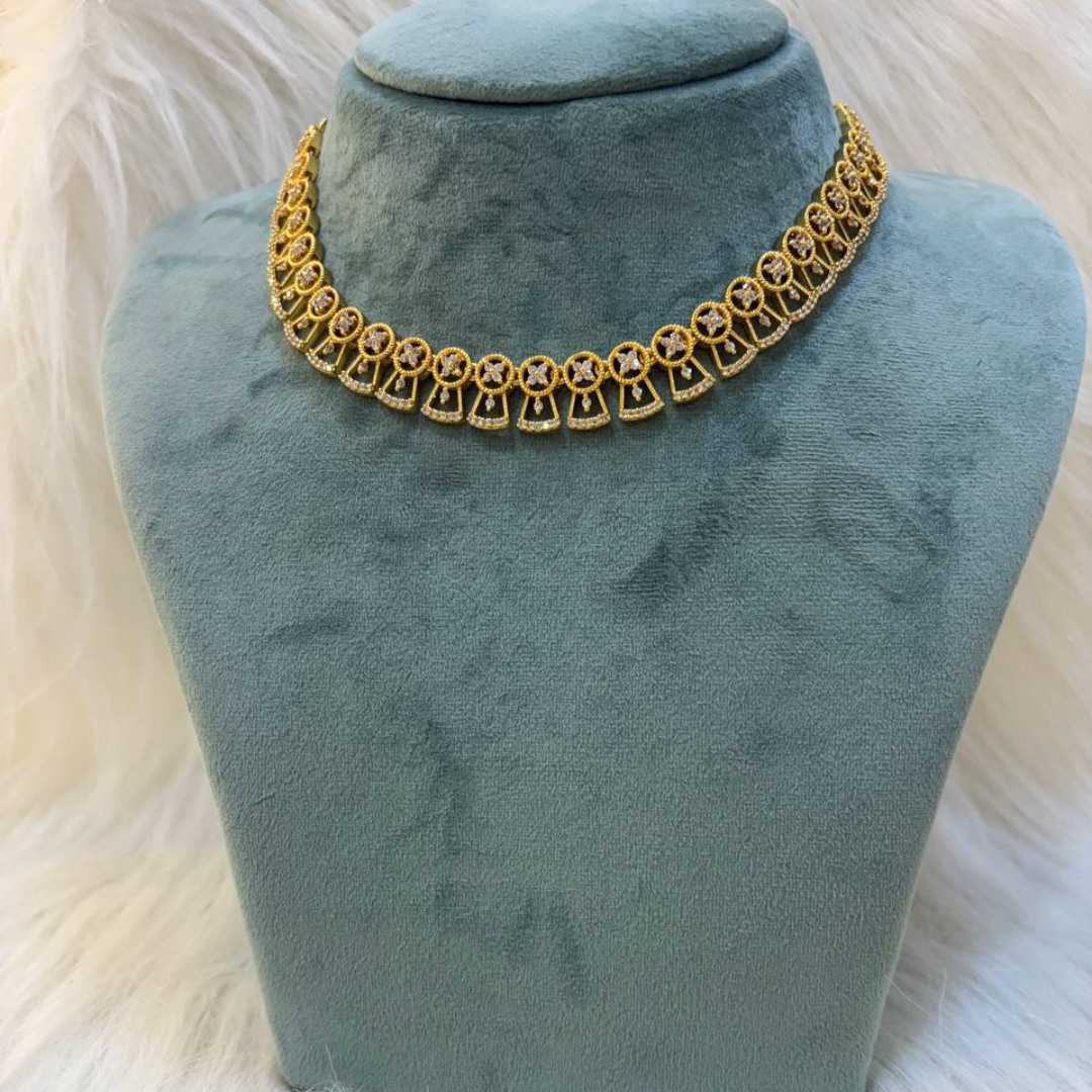 NK131 Neckpiece