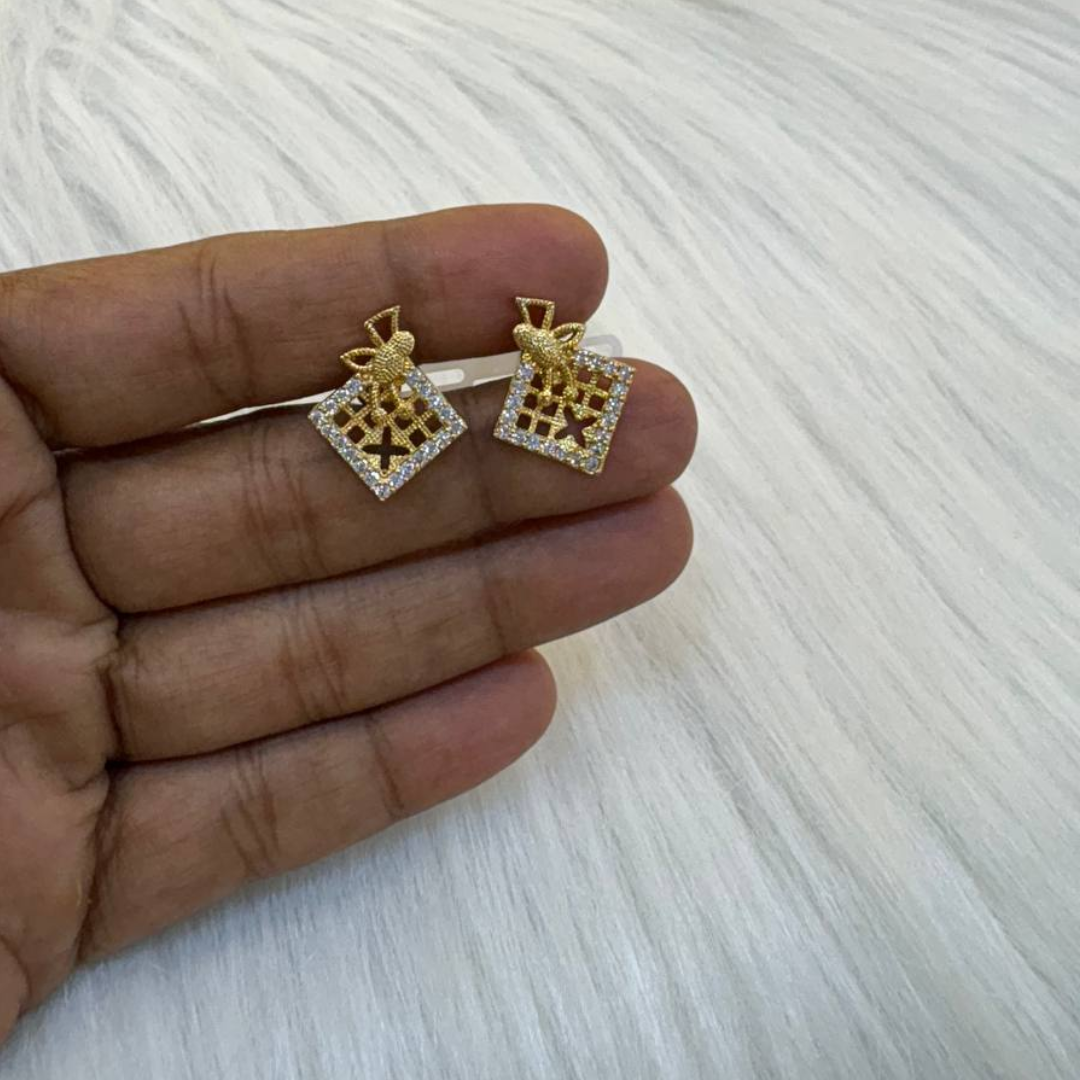 K630 Earring