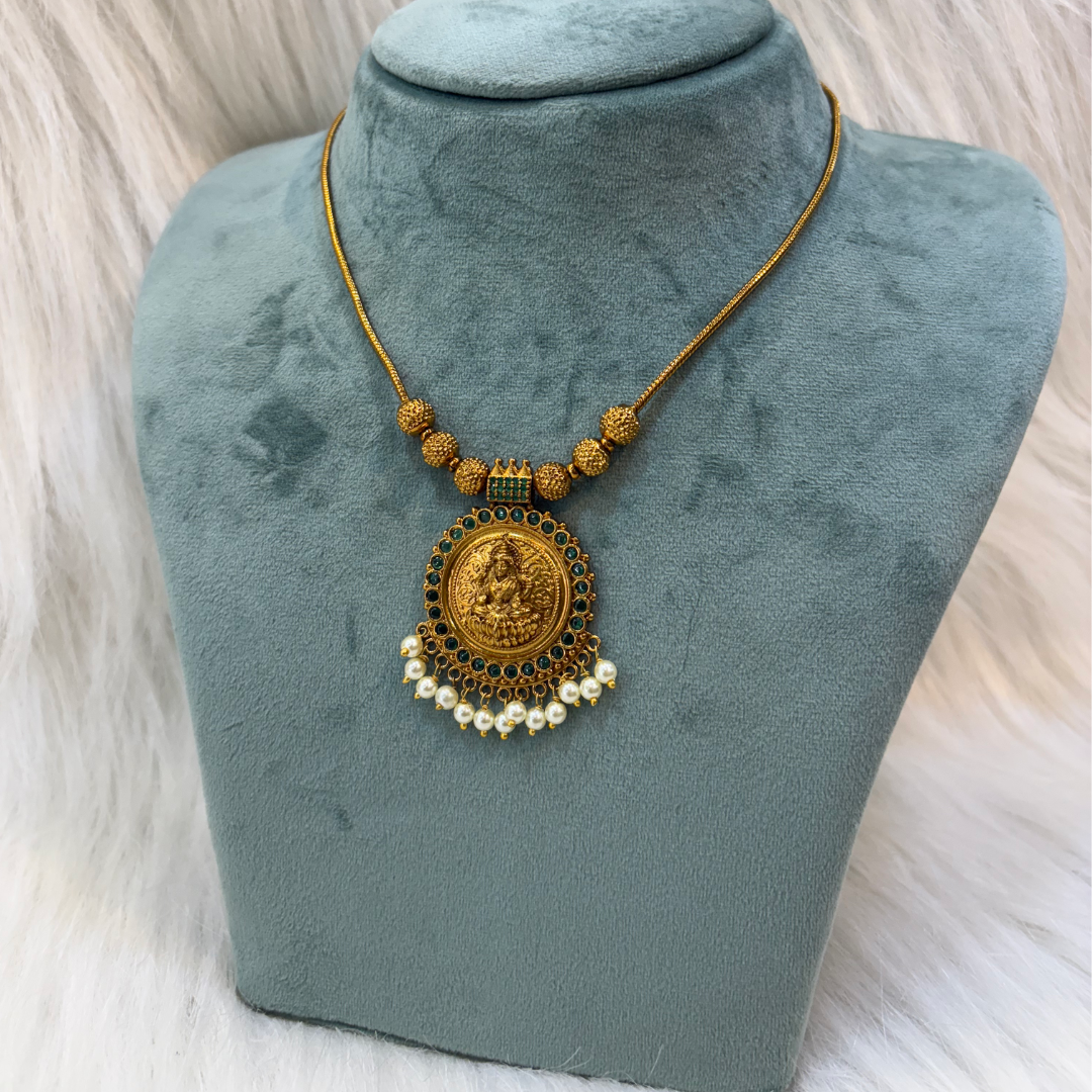 AN513 Pendant Chain