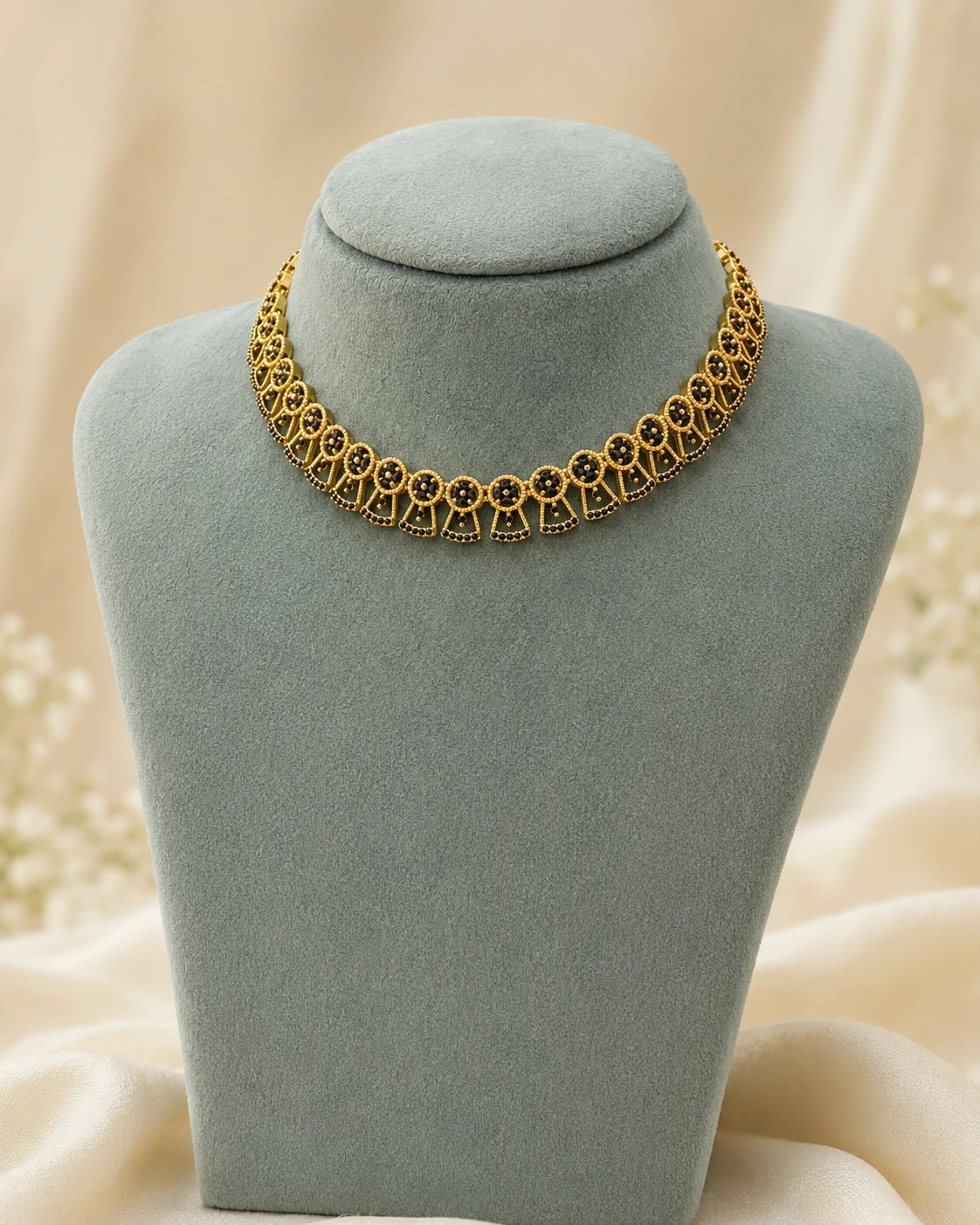 Green Ruby Geometric Choker Necklace