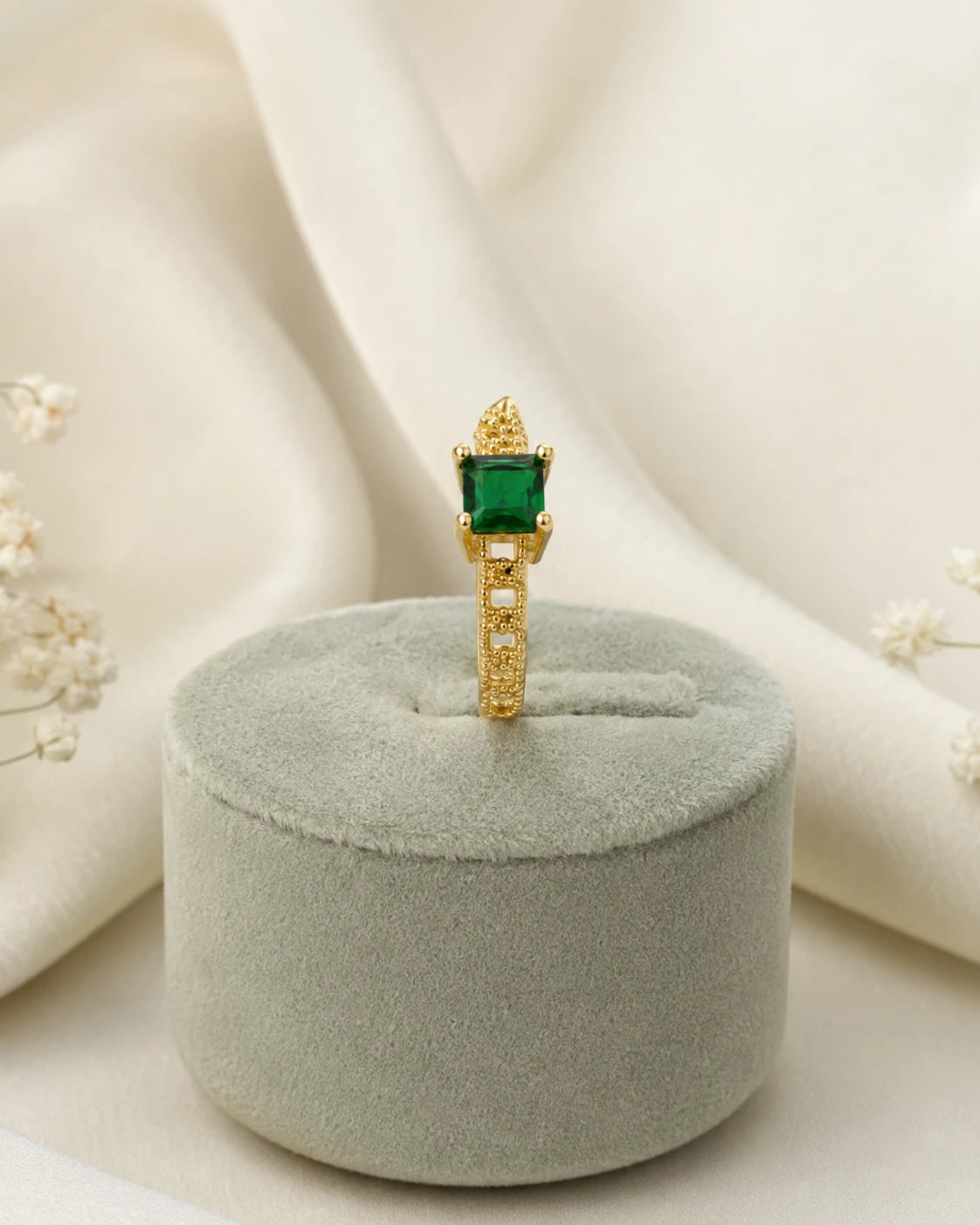 Emerald Square Stone Ring