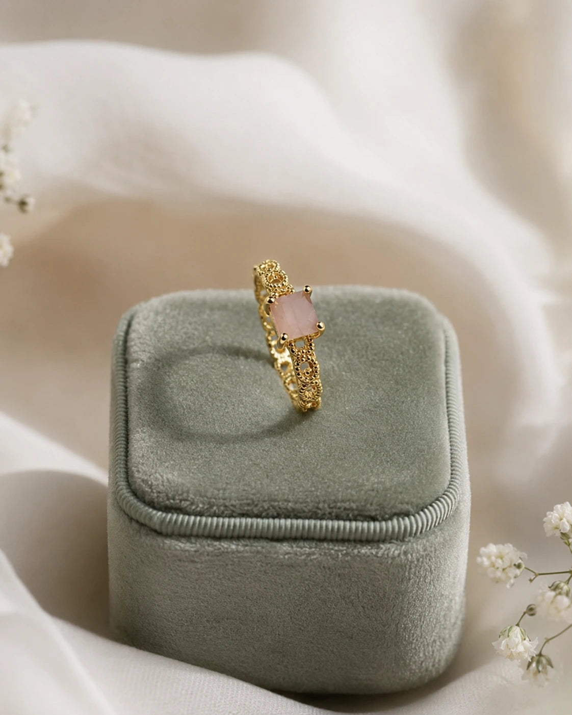 Emerald Square Stone Ring