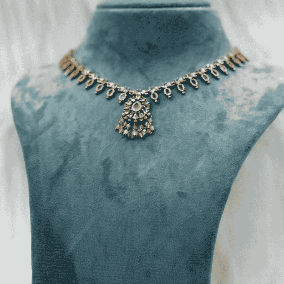 GC116 Micro Plated Neckpiece
