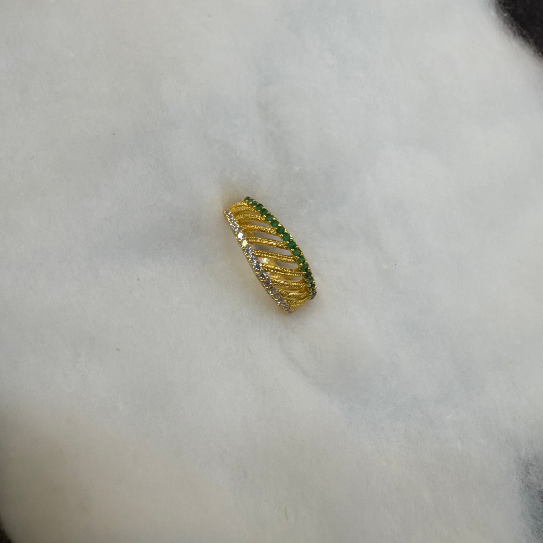 R10 Finger Ring