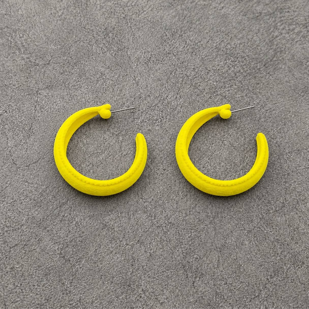 EARRING