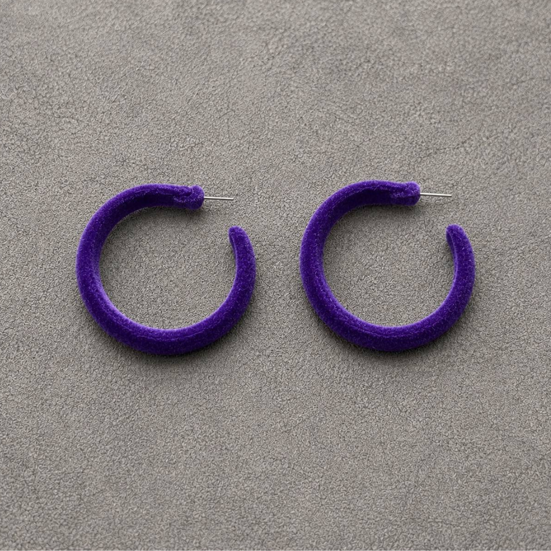 EARRING