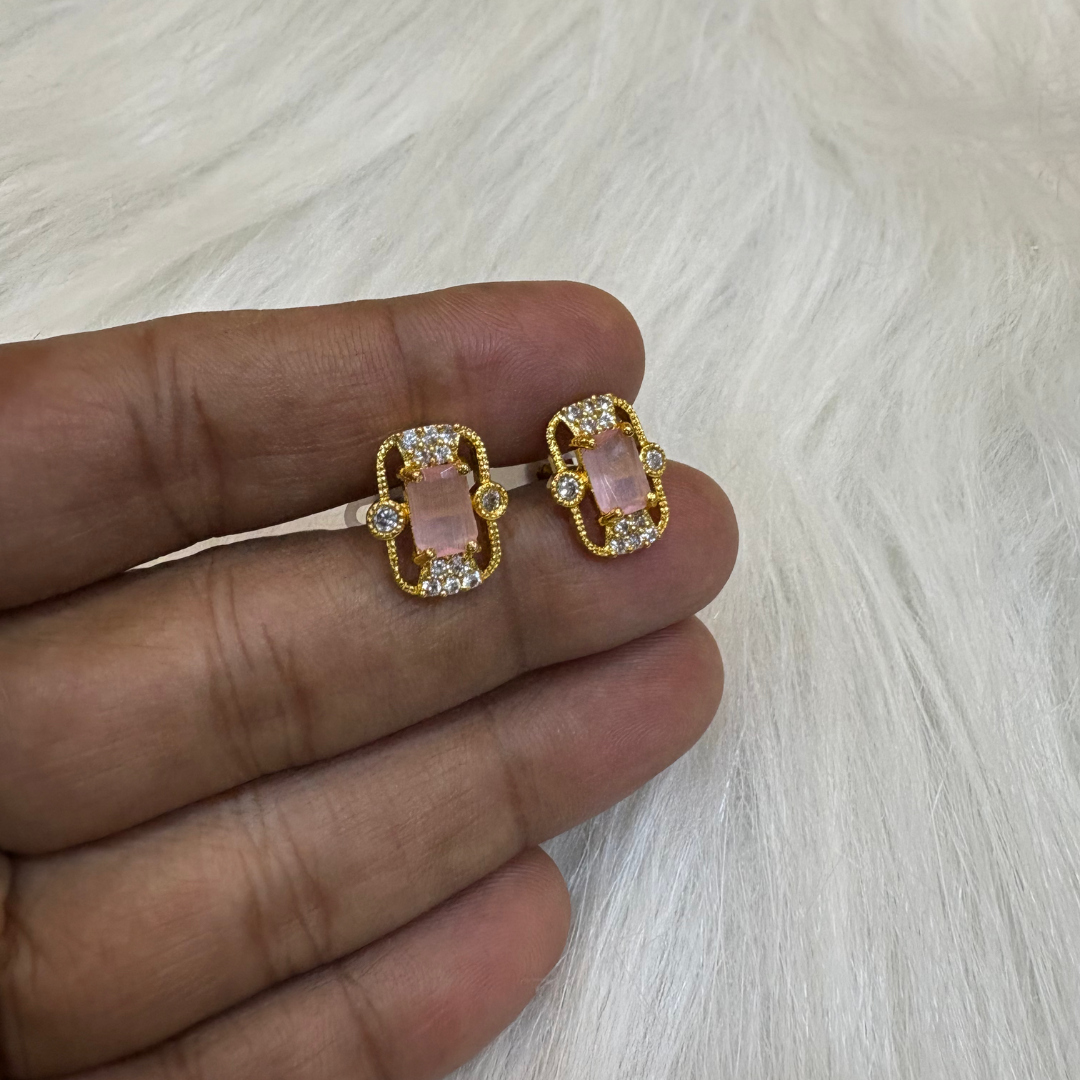 E109 Earring