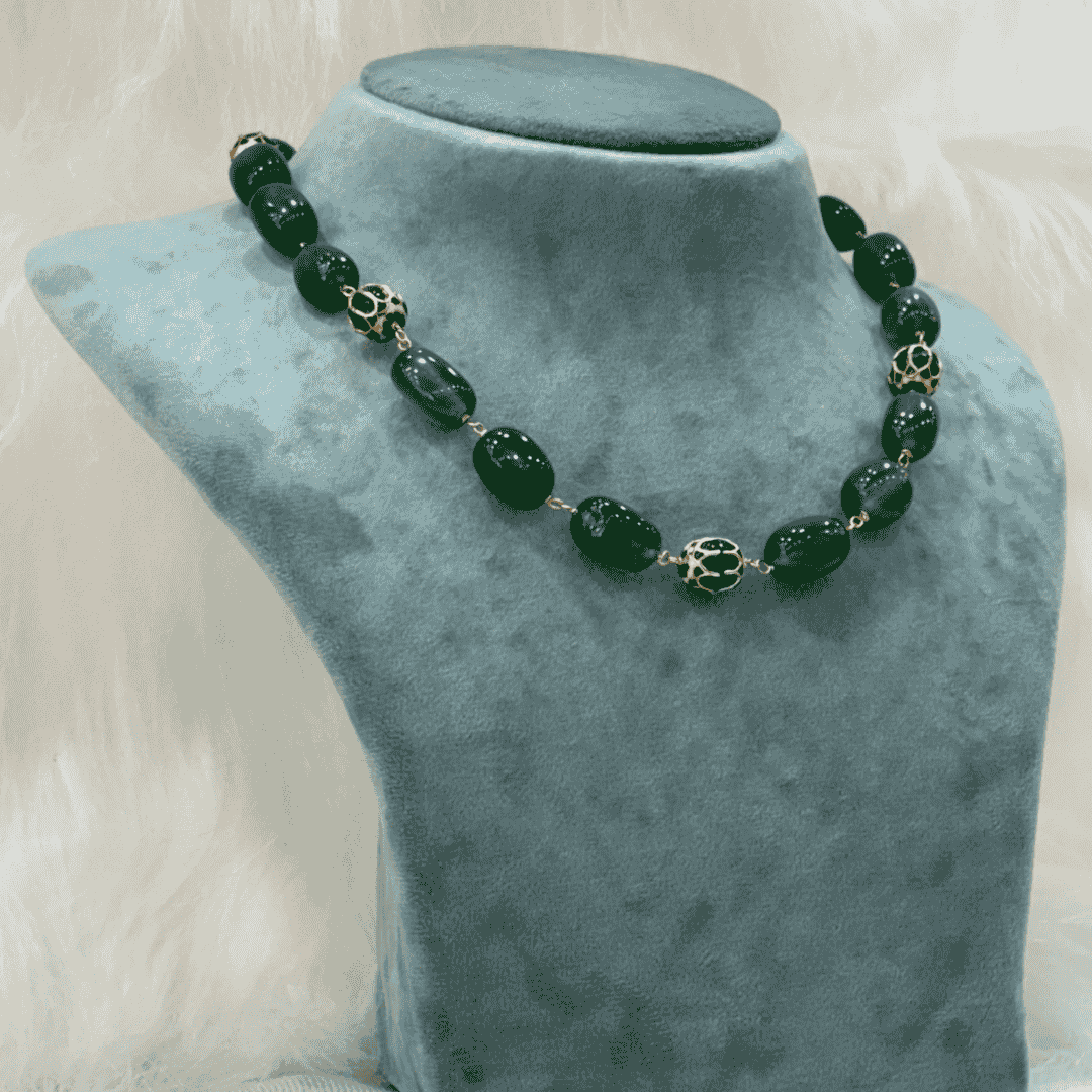 HM 159  Single Layer Necklace Oval Bead