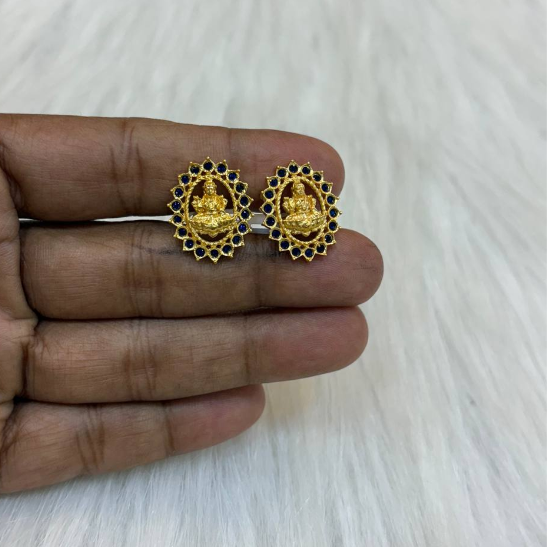 K812 Earring