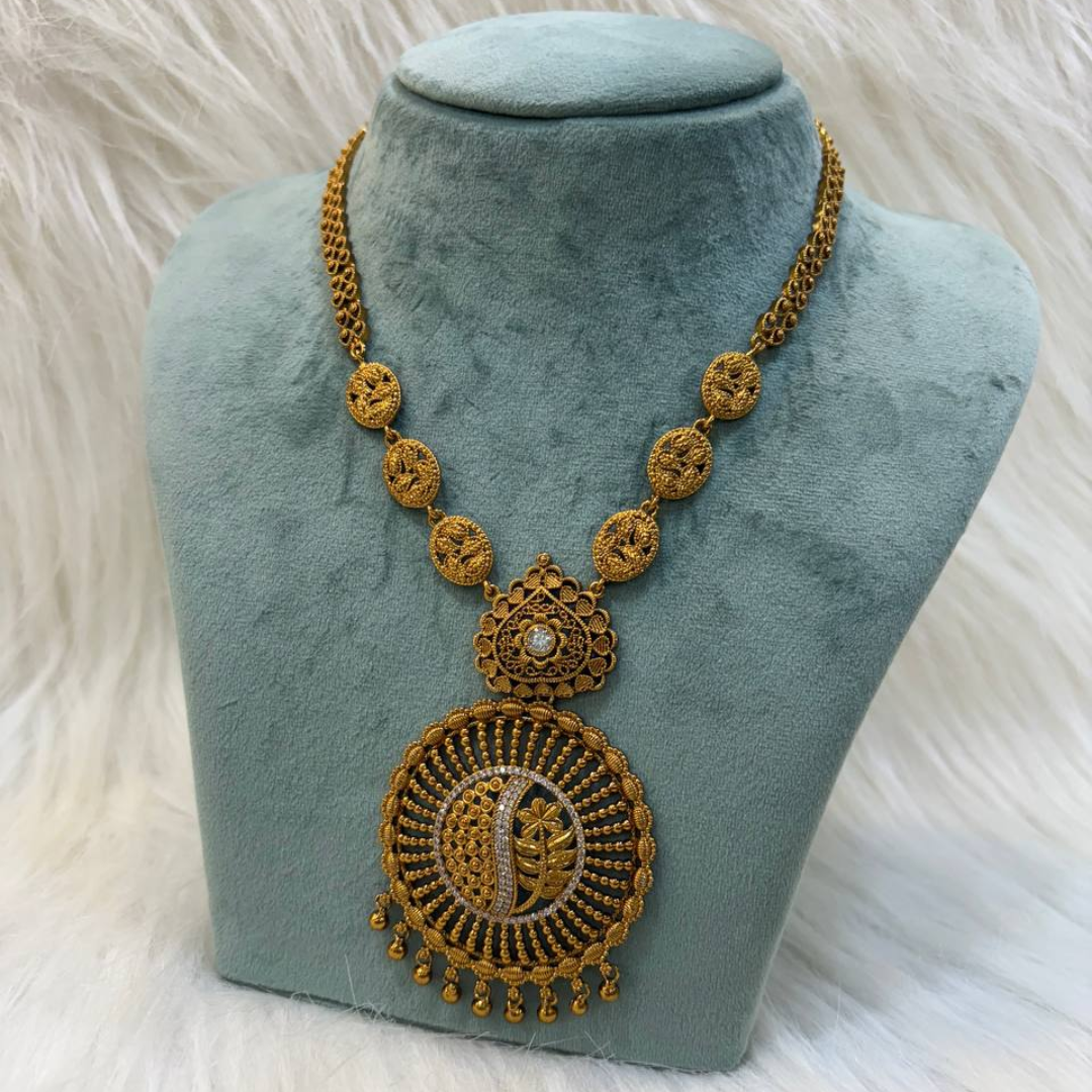 AN496 Neckpiece