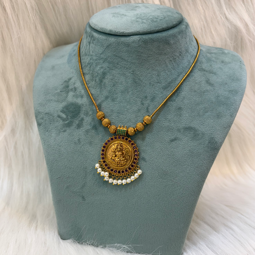 AN513 Pendant Chain