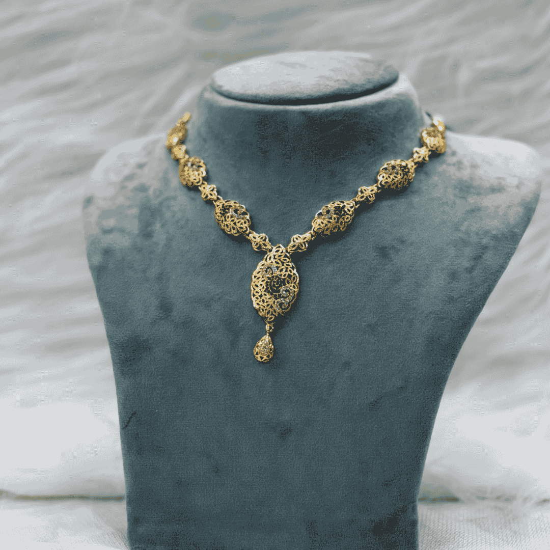 GC106 Micro Plated Neckpiece