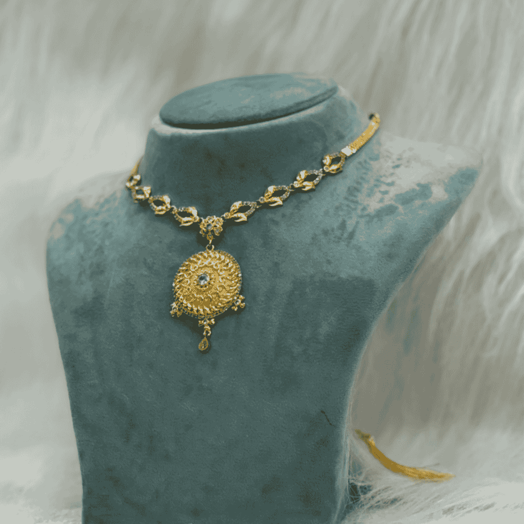 GC112 Micro Plated Neckpiece