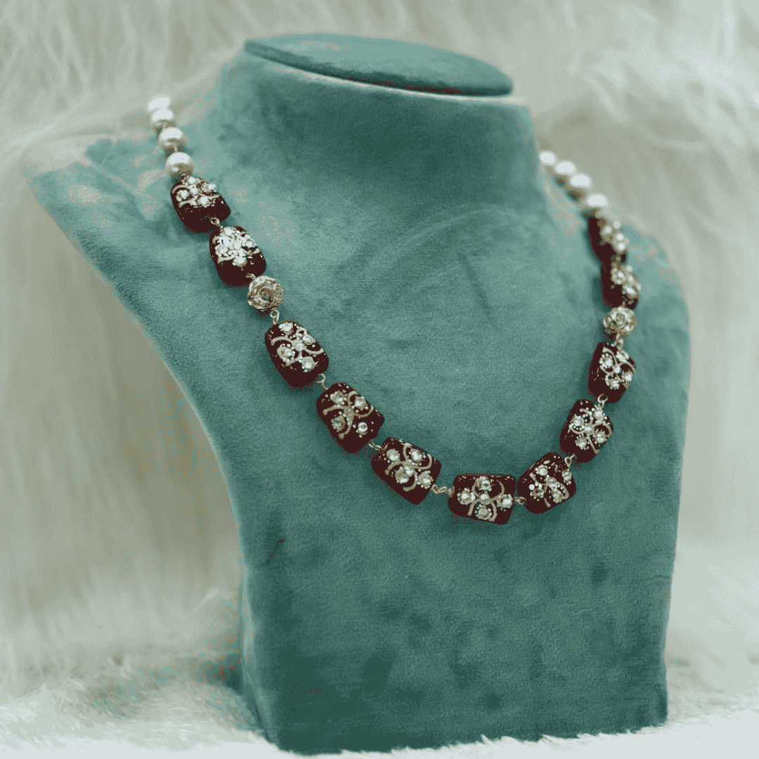 HM182 Single Layer Gandhan Maala