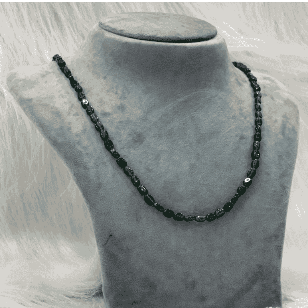 HM189 Emerald Green Stone Neckpiece