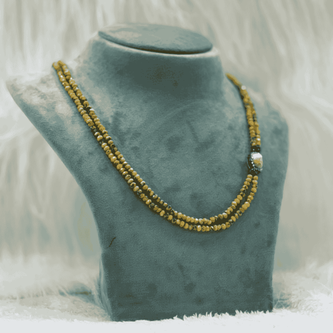 HM195 Two Layer Neckpice