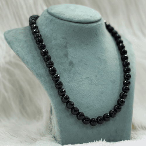 HM214 12mm Black Natural Stone Neckpiece