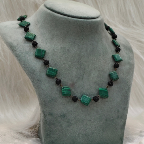 HM232 Diamond Bead Neckpiece