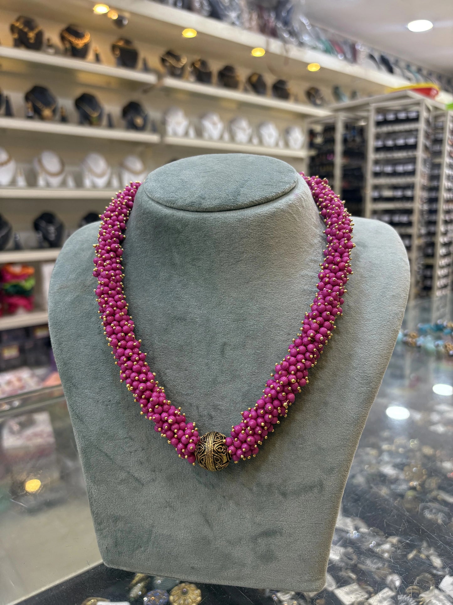 Emerald Gunguroo Statement Necklace